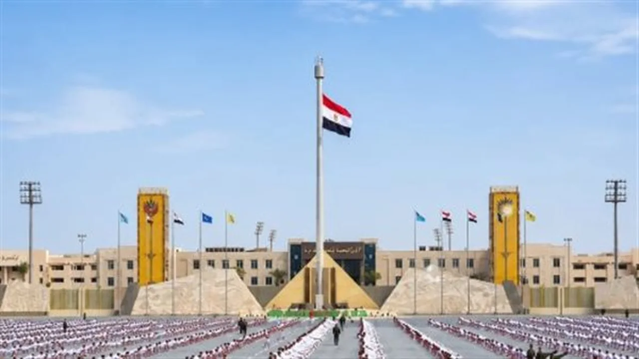 فرصة نادرة.. شروط الانضمام للأكاديمية العسكرية المصرية 2026